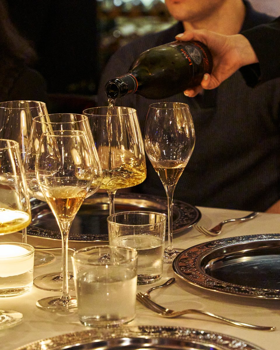 The table dressed in the wine cellar